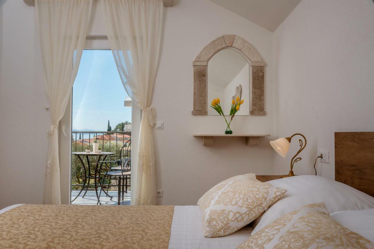 Apartment Cesarica Baška Voda Dış mekan fotoğraf