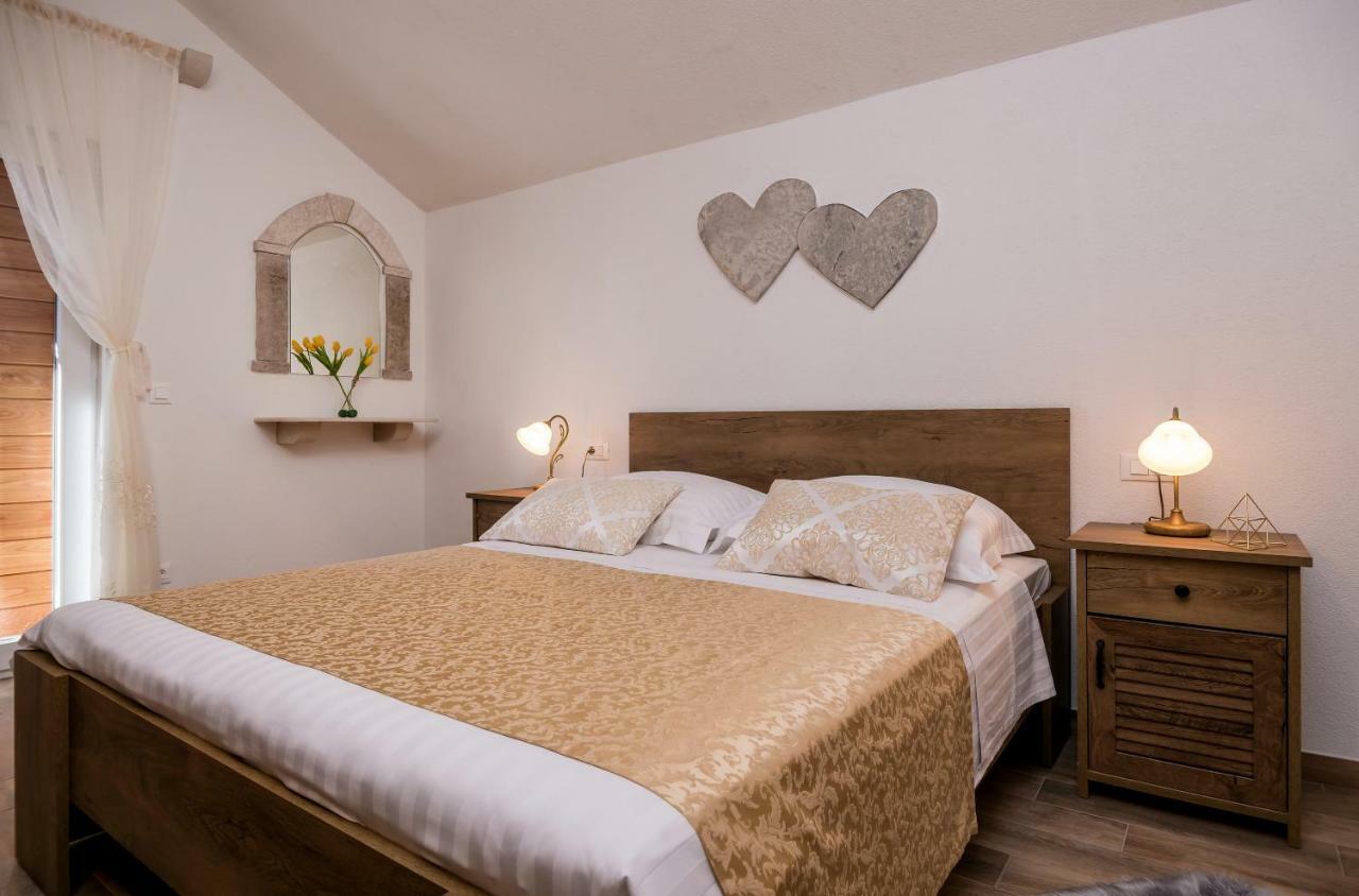 Apartment Cesarica Baška Voda Dış mekan fotoğraf